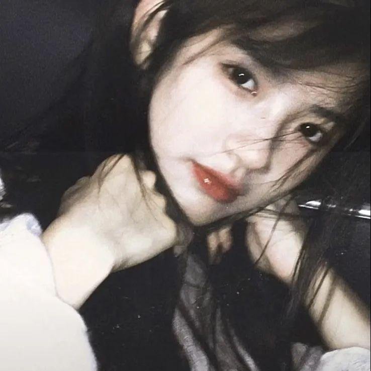 婚纱飘零爱消弭